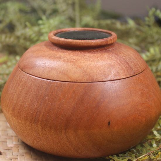 Wooden container with Kawakawa Pounamu set into lid - NZ Greenstone
