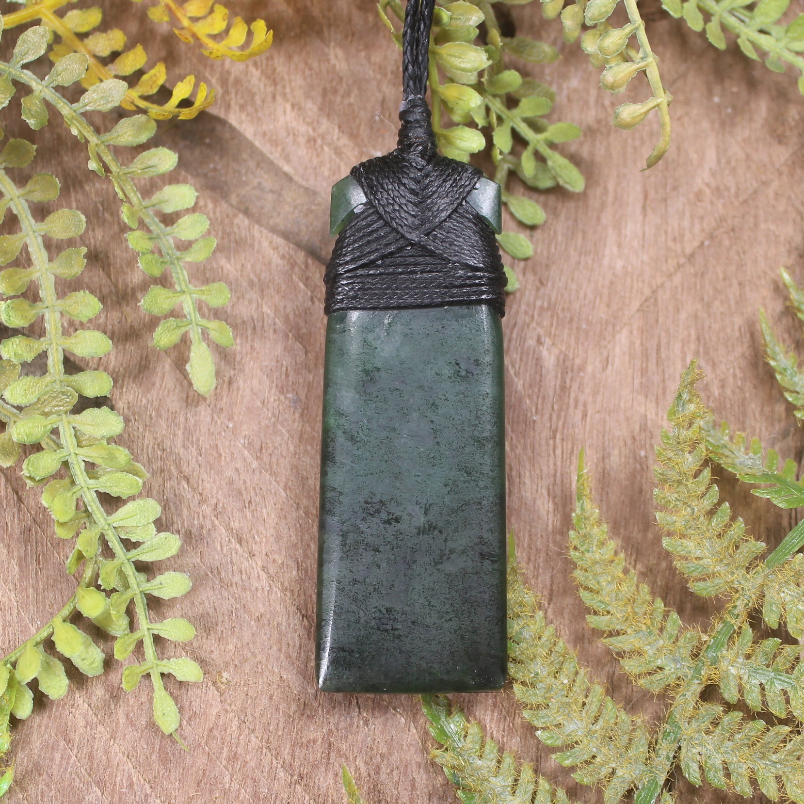 Kawakawa Pounamu Toki