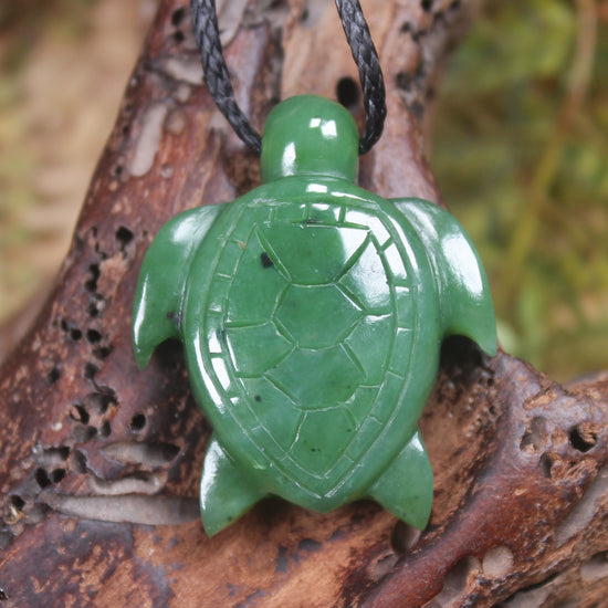 Turtle carved from Hapopo Pounamu - NZ Greenstone