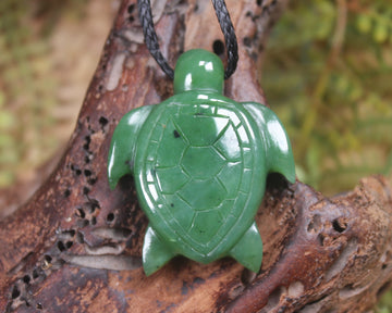 Turtle carved from Hapopo Pounamu - NZ Greenstone