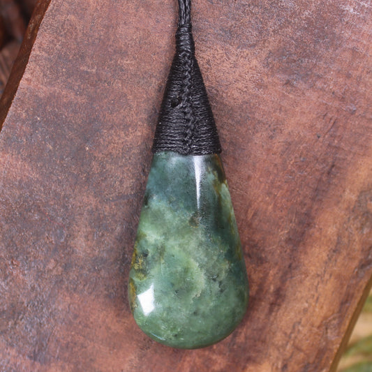 Roimata Teardrop carved from Hapopo Pounamu - NZ Greenstone