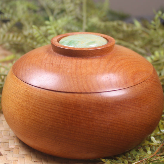 Wooden container with Flower Jade 
Pounamu set into lid - NZ Greenstone