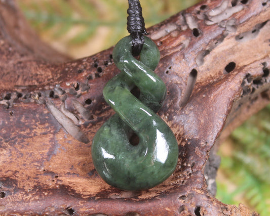 Twist carved from Rimu Pounamu - NZ Greenstone