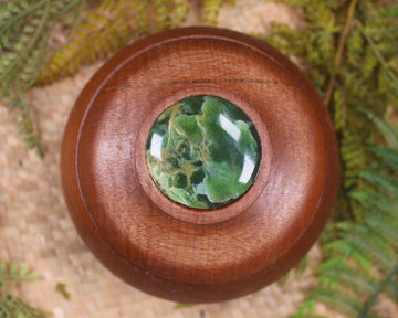 Wooden container with Flower Jade 
Pounamu set into lid - NZ Greenstone