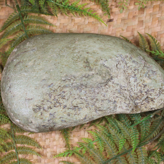 Freeform Pounamu Sculpture - Kokopu Pounamu - NZ Greenstone