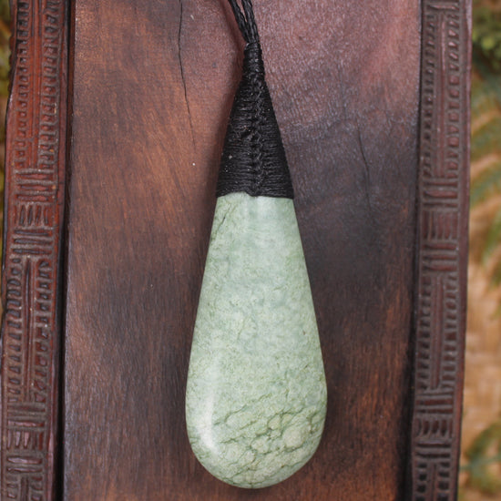 Roimata Teardrop carved from Inanga Pounamu - NZ Greenstone