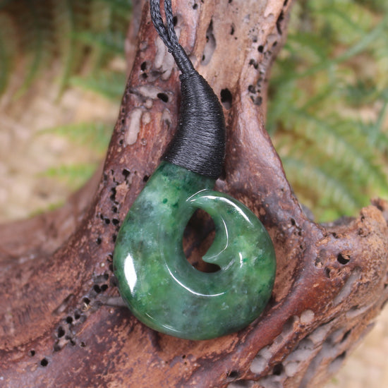 Hei Matau or Fish Hook carved from Kawakawa Pounamu - NZ Greenstone
