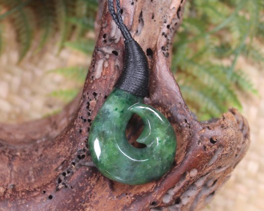Hei Matau or Fish Hook carved from Kawakawa Pounamu - NZ Greenstone