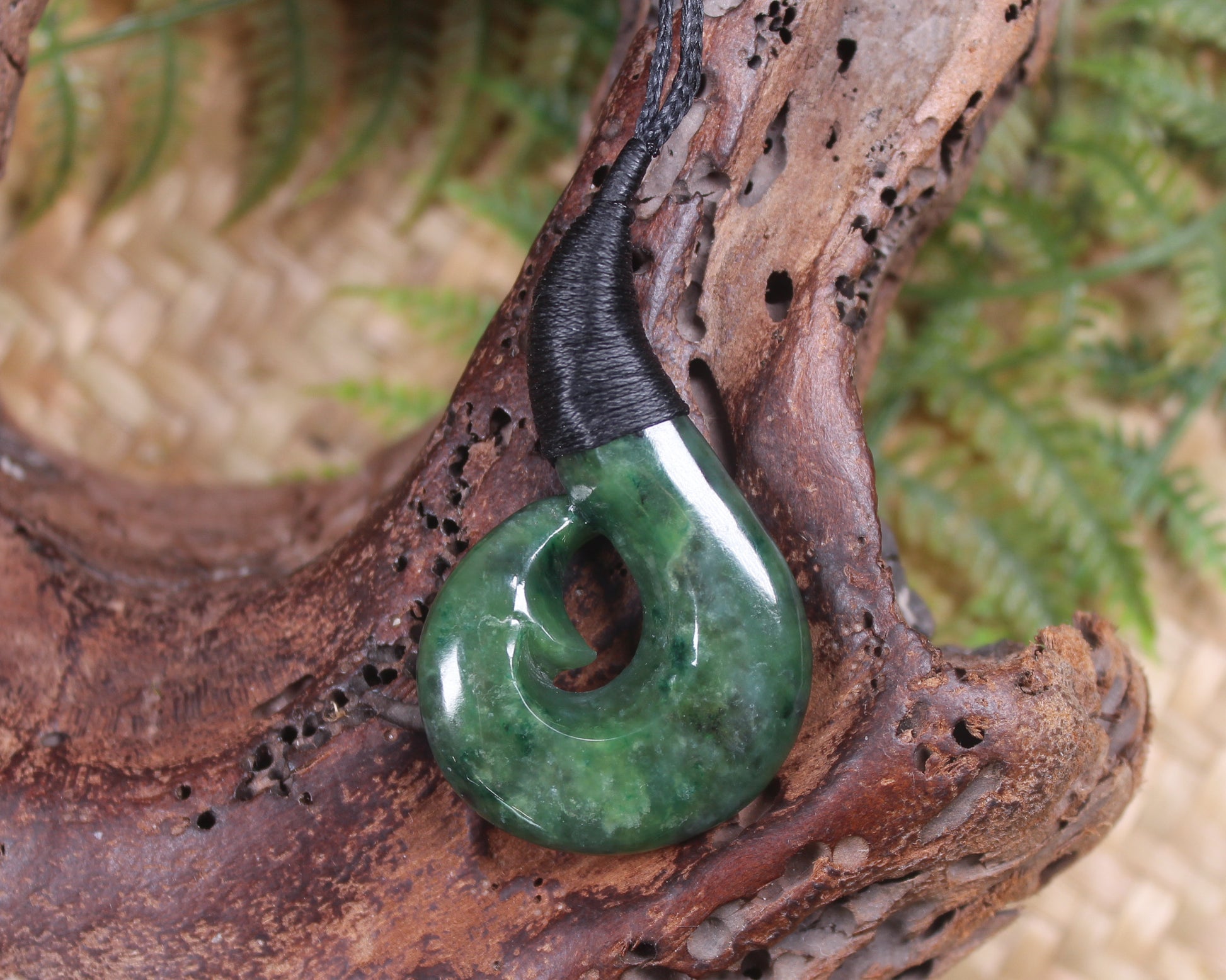Hei Matau or Fish Hook carved from Kawakawa Pounamu - NZ Greenstone
