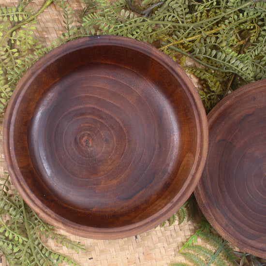 Wooden container with Douglas Creek Pounamu set into lid - NZ Greenstone