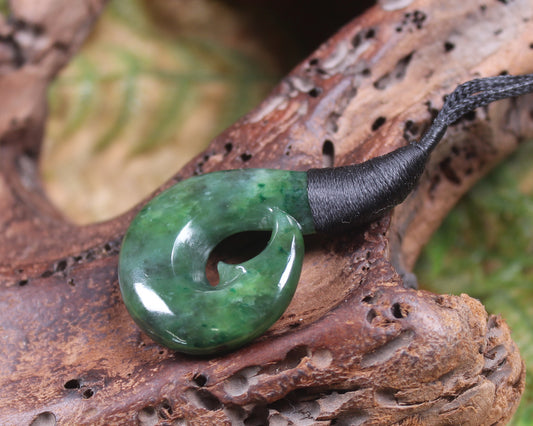 Hei Matau or Fish Hook carved from Kawakawa Pounamu - NZ Greenstone