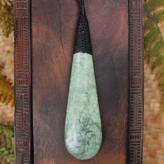 Roimata Teardrop carved from Inanga Pounamu - NZ Greenstone