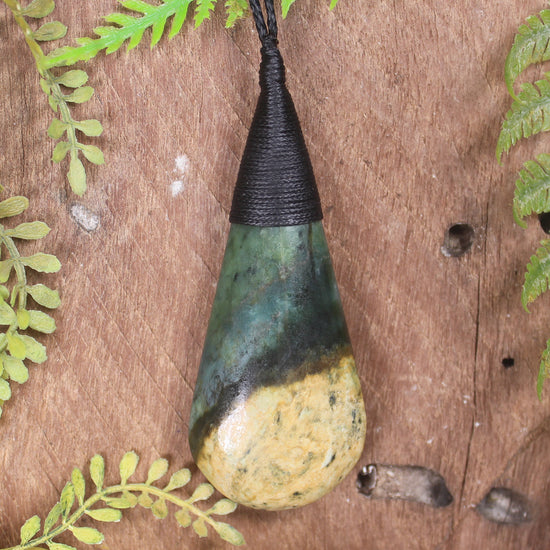 Flower Jade Pounamu - NZ Greenstone