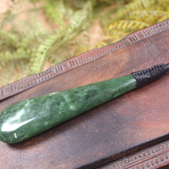 Roimata Teardrop carved from Hapopo Pounamu - NZ Greenstone