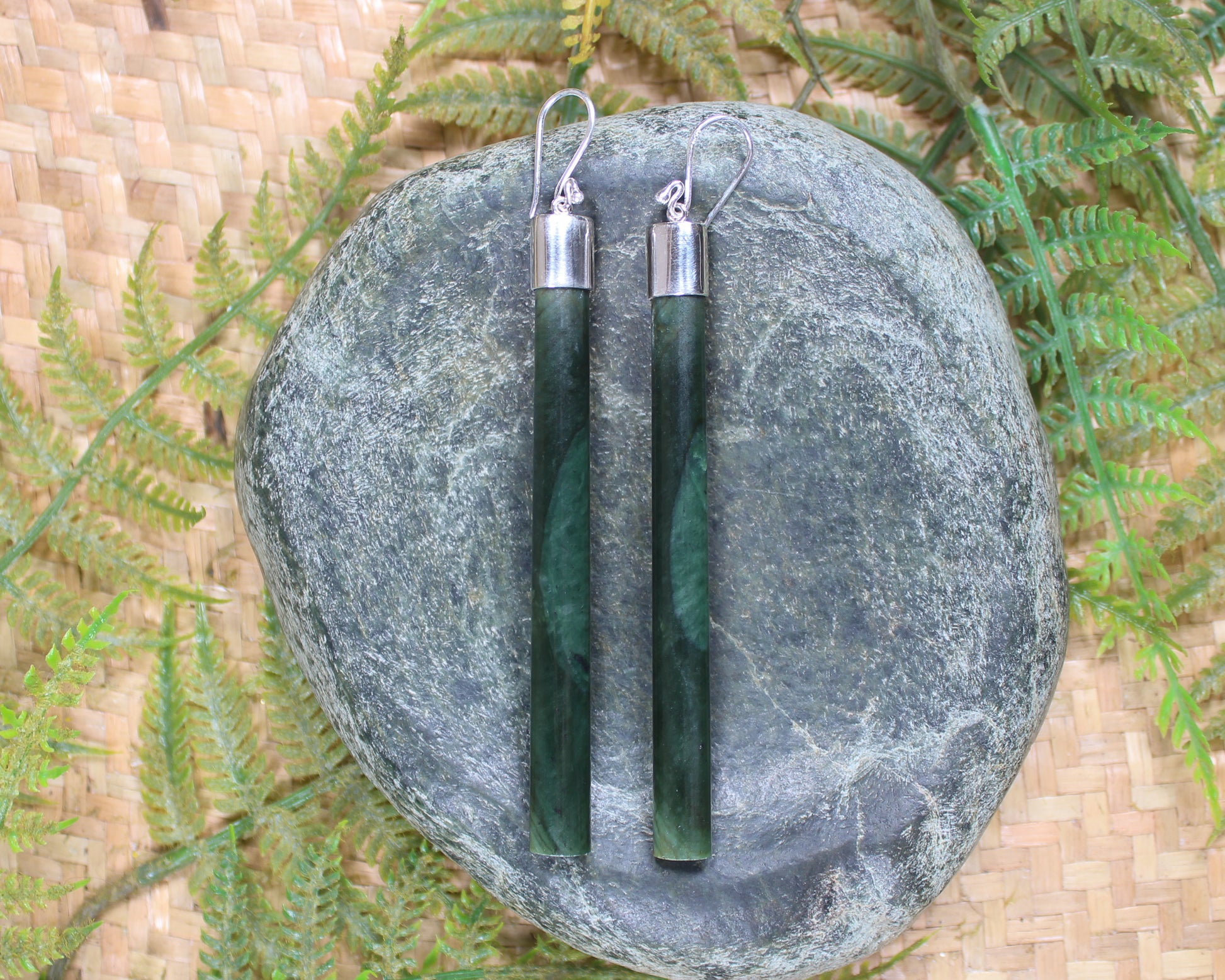 Roimata or Teardrop earrings carved from Kawakawa Pounamu - NZ Greenstone