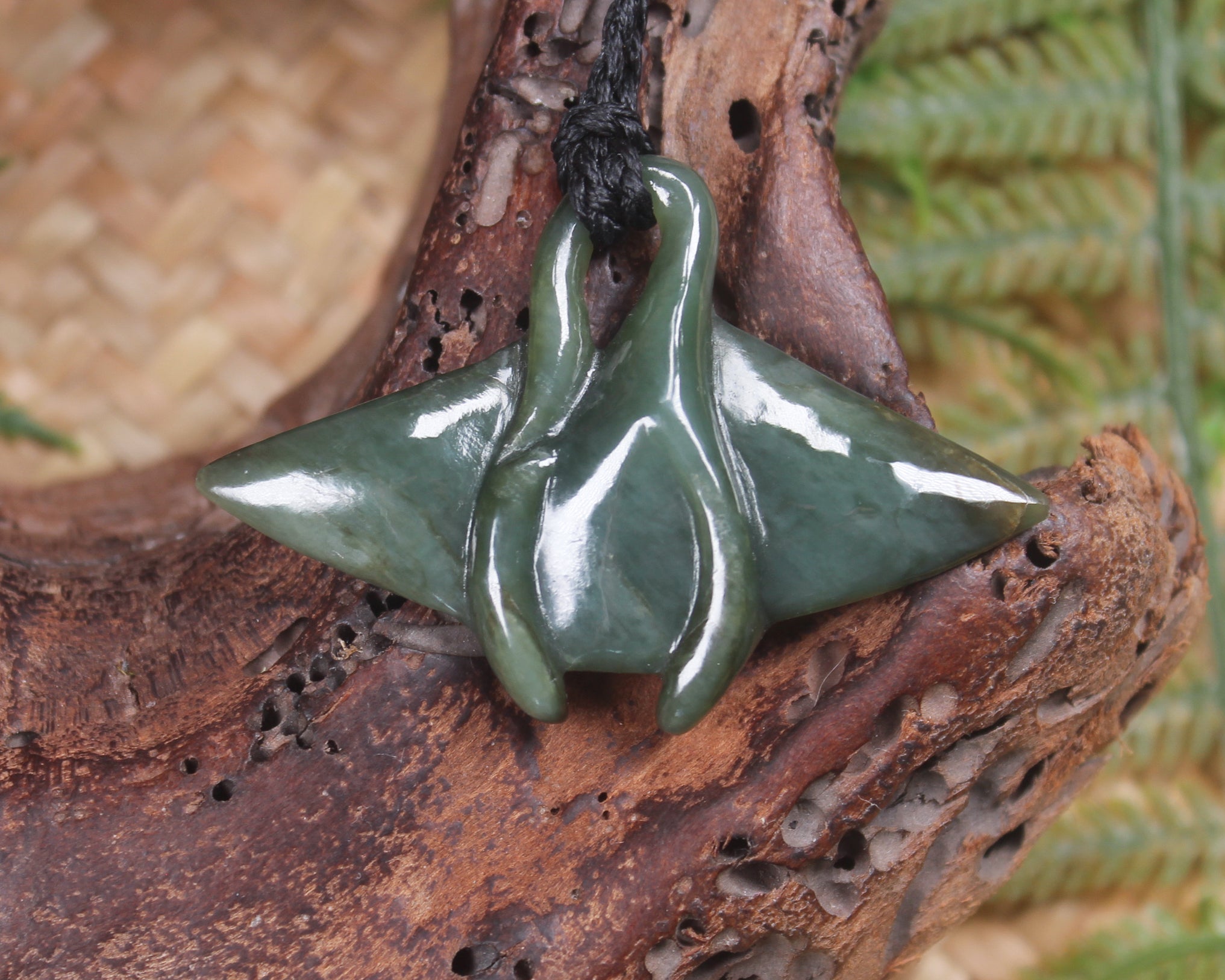 Stingray or Whai carved from Inanga Pounamu - NZ Greenstone