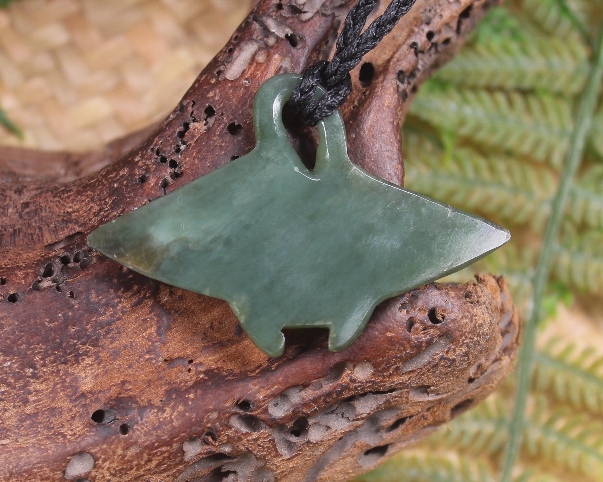 Stingray or Whai carved from Inanga Pounamu - NZ Greenstone