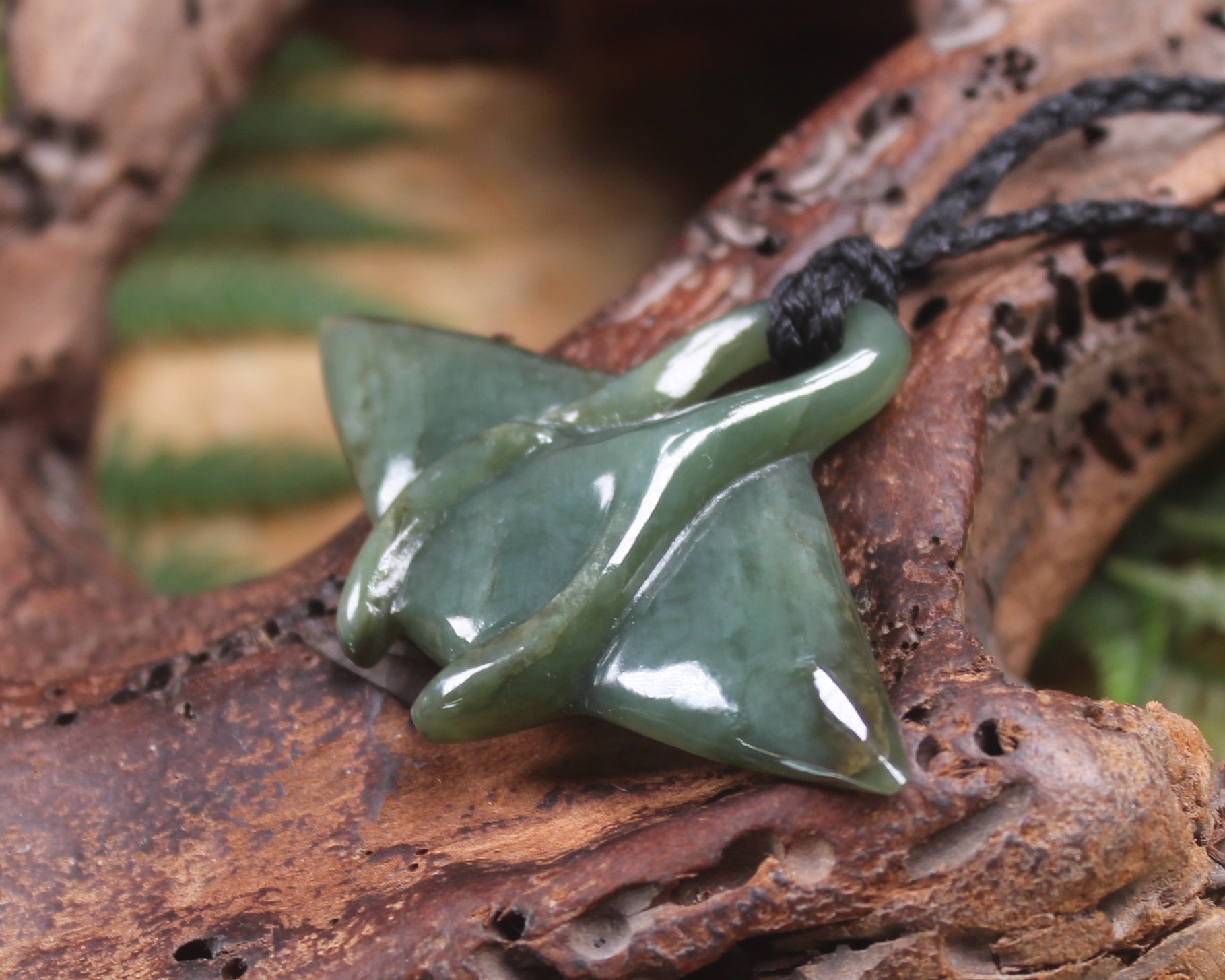 Stingray or Whai carved from Inanga Pounamu - NZ Greenstone