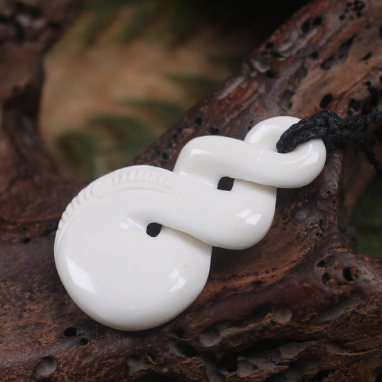 Pikorua or Twist carved from NZ Beef Bone