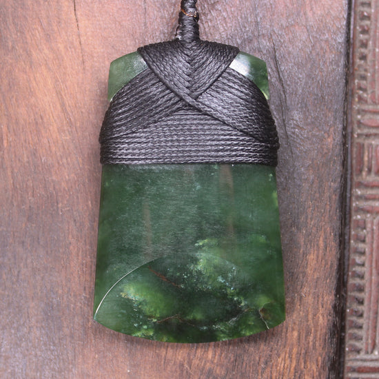 Kawakawa Pounamu Toki