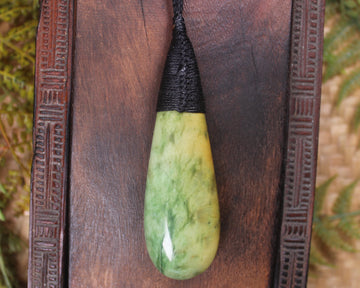 Flower Jade Pounamu Roimata Pendant - NZ Greenstone