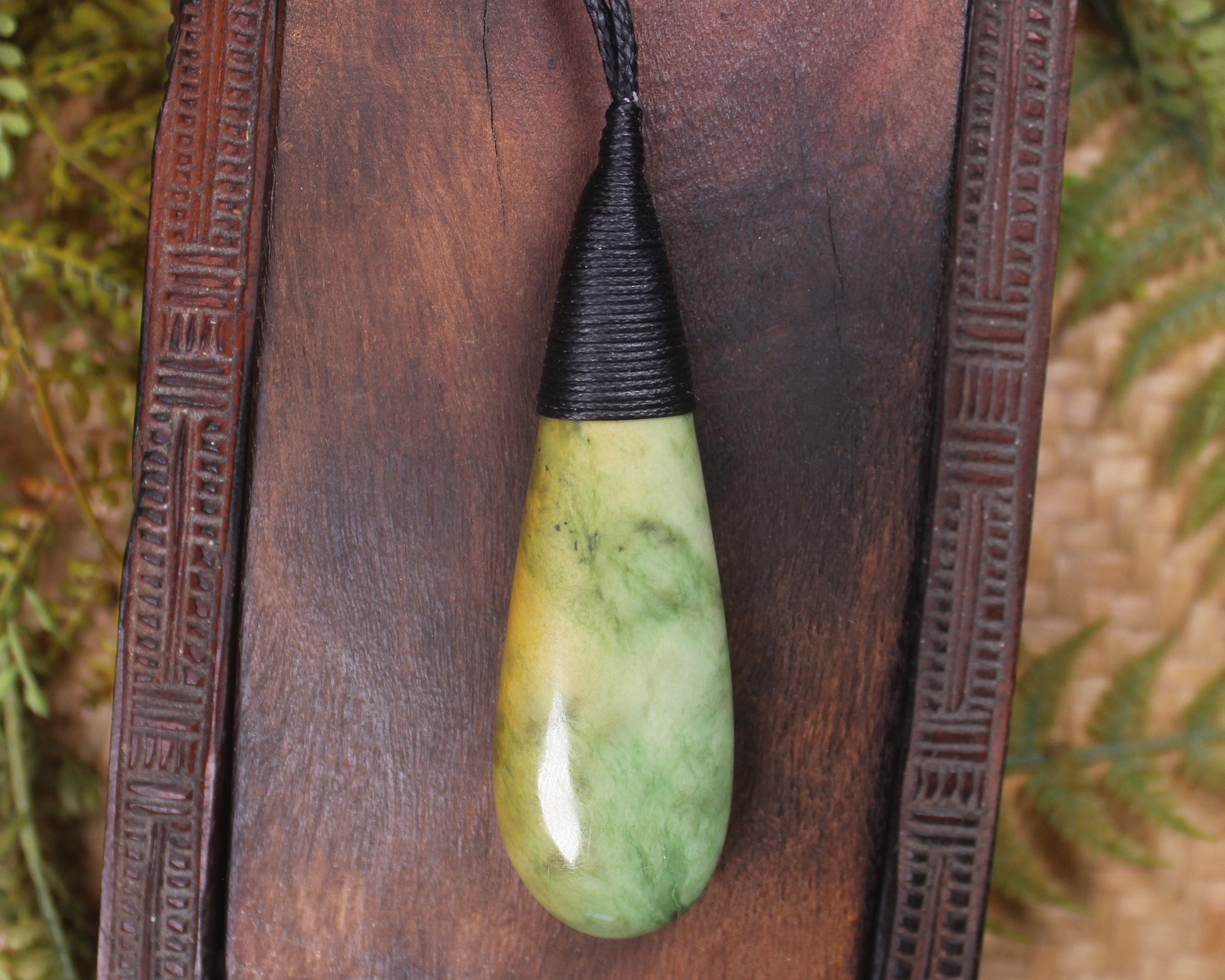 Flower Jade Pounamu Roimata Pendant - NZ Greenstone