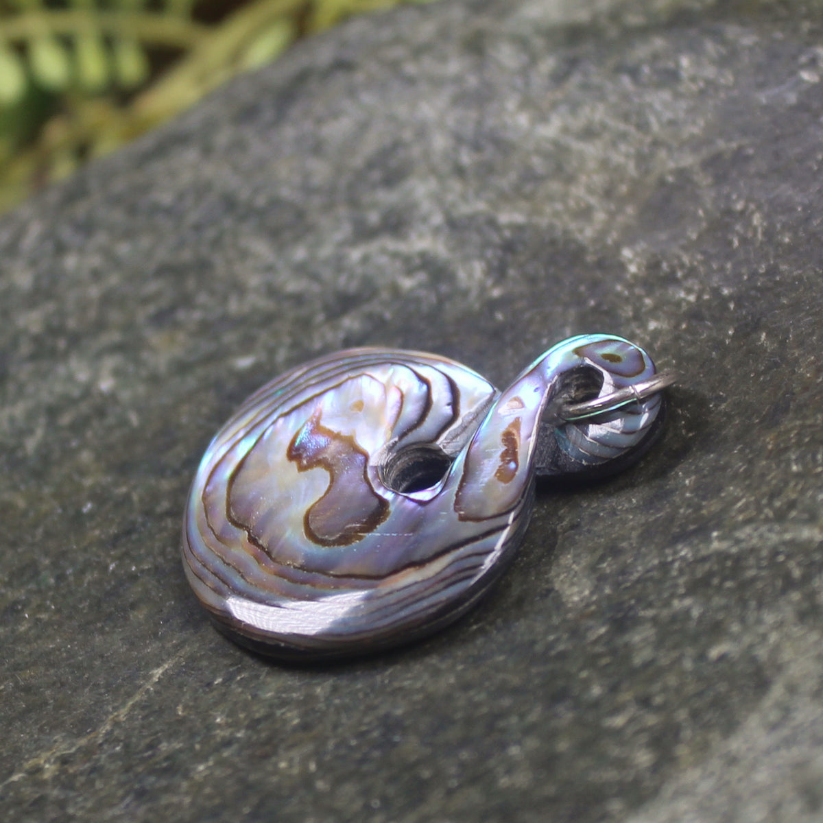 Sterling Silver Pāua Shell Pendant