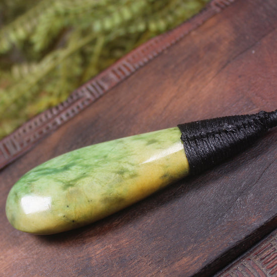 Flower Jade Pounamu Roimata Pendant - NZ Greenstone