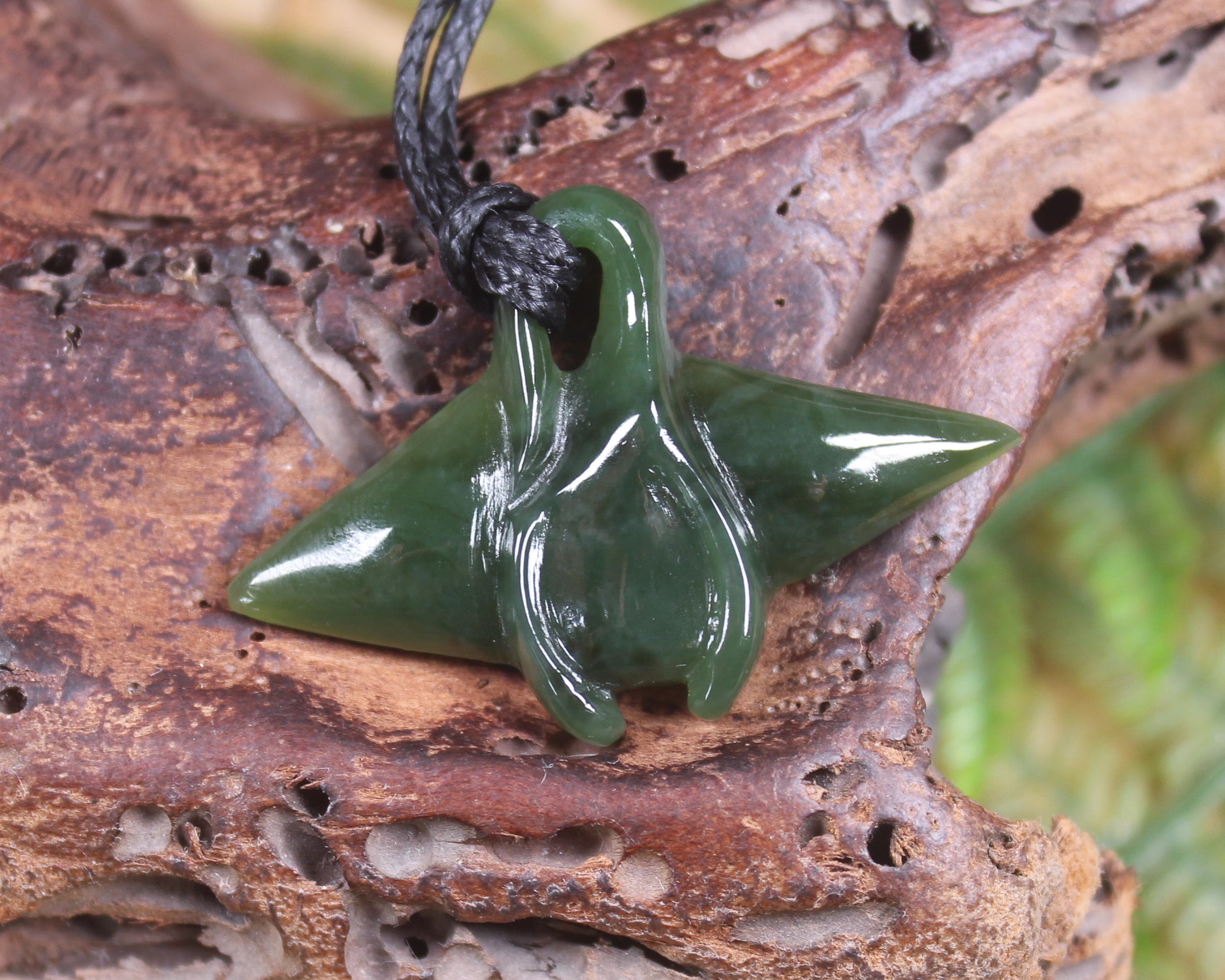 Stingray or Whai carved from Inanga Pounamu - NZ Greenstone