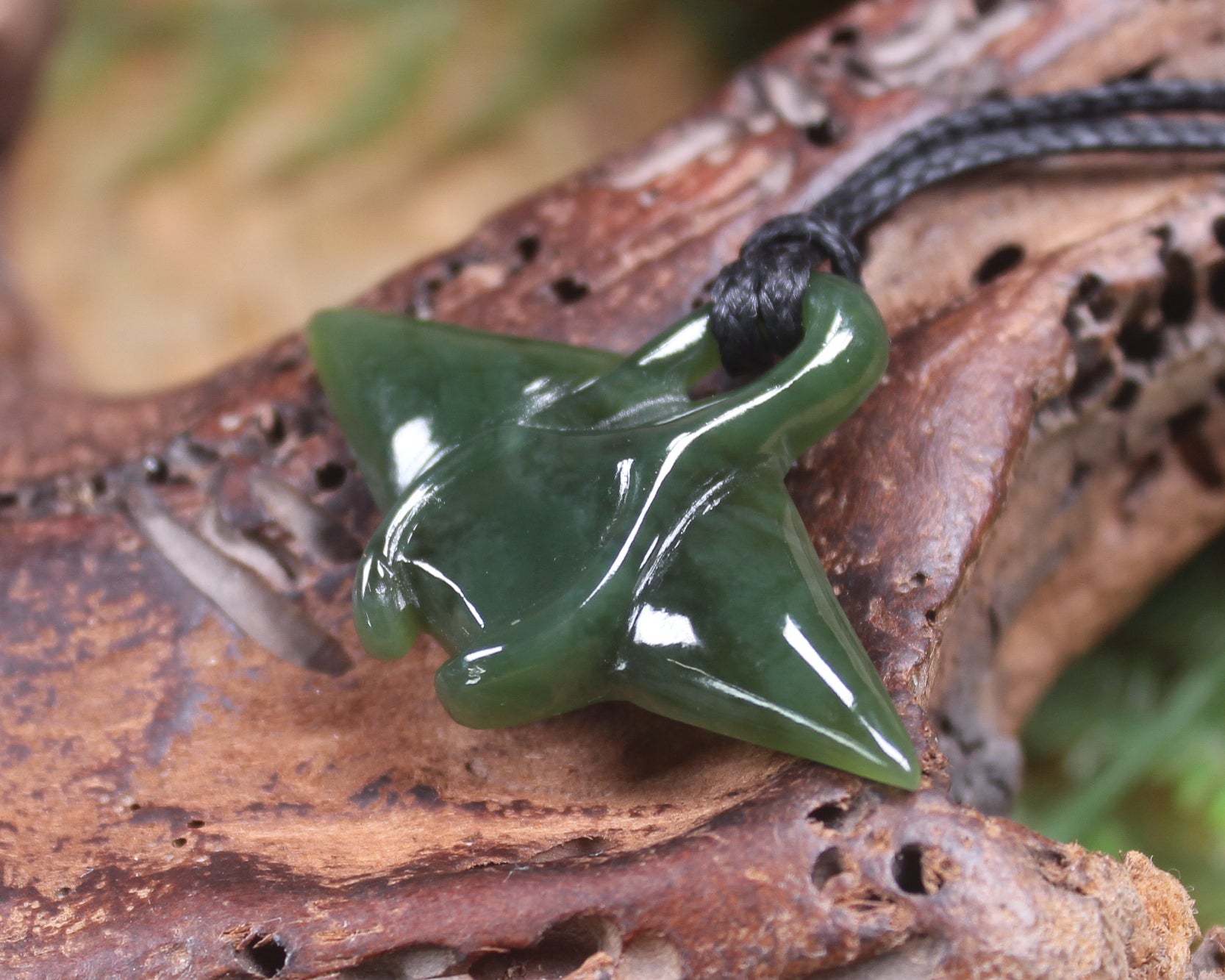 Stingray or Whai carved from Inanga Pounamu - NZ Greenstone