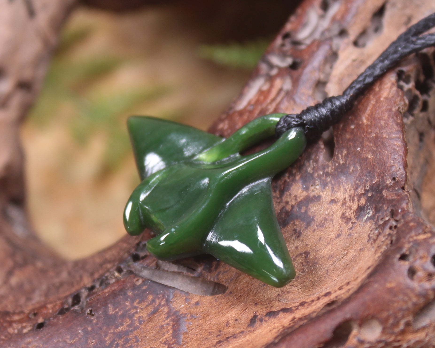 Stingray or Whai carved from Kawakawa Pounamu - NZ Greenstone