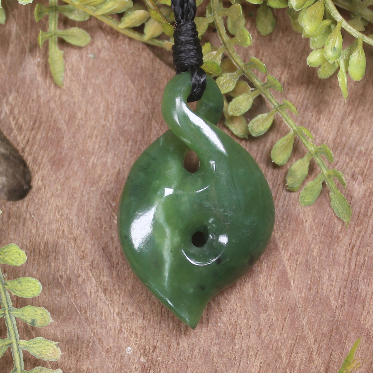 Koru Twist carved from Hapopo Pounamu - NZ Greenstone