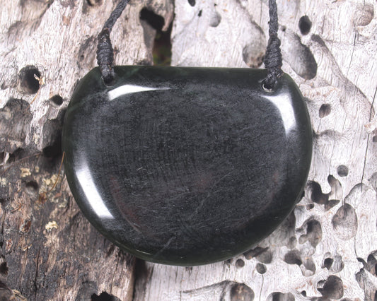 Breastplate or Shield carved from Kawakawa Pounamu - NZ Greenstone