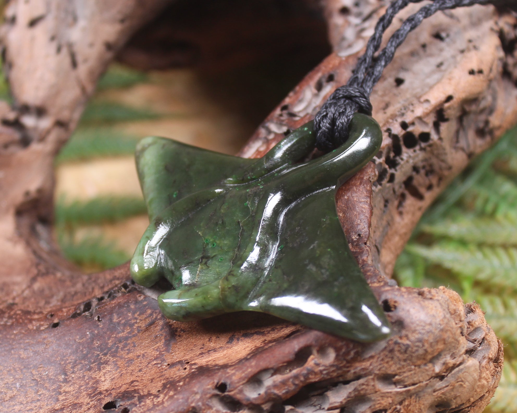 Stingray or Whai carved from Rimu Pounamu - NZ Greenstone