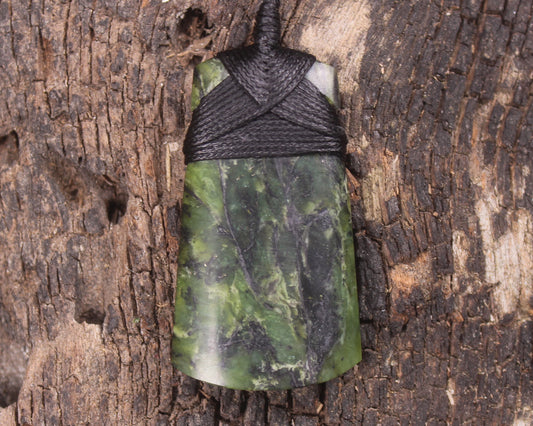 Toki or Adze carved from Douglas Creek - NZ Greenstone