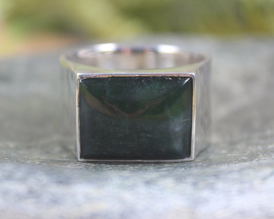 Sterling Silver Kawakawa Pounamu Ring - NZ Greenstone
