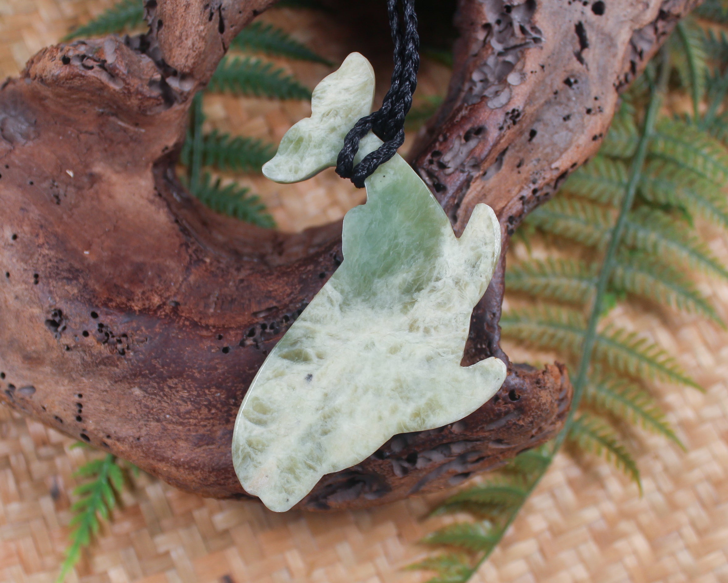 Whale carved from Inanga Pounamu - NZ Greenstone