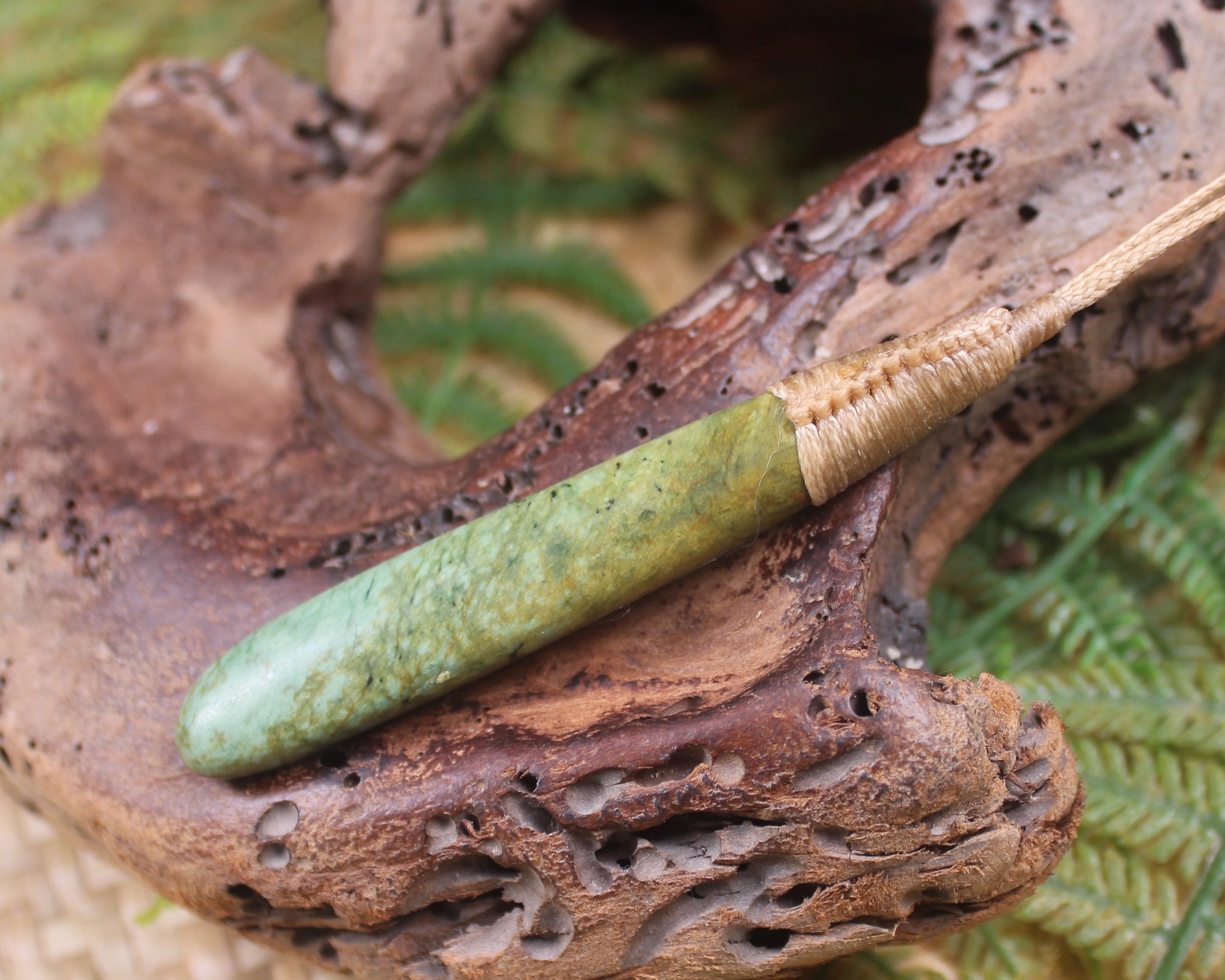 Flower Jade Pounamu - NZ Greenstone