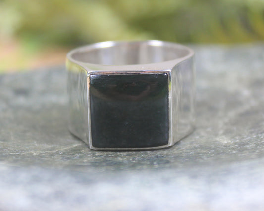 Sterling Silver Kawakawa Pounamu Ring - NZ Greenstone