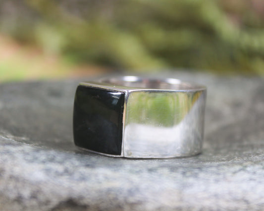 Sterling Silver Kawakawa Pounamu Ring - NZ Greenstone
