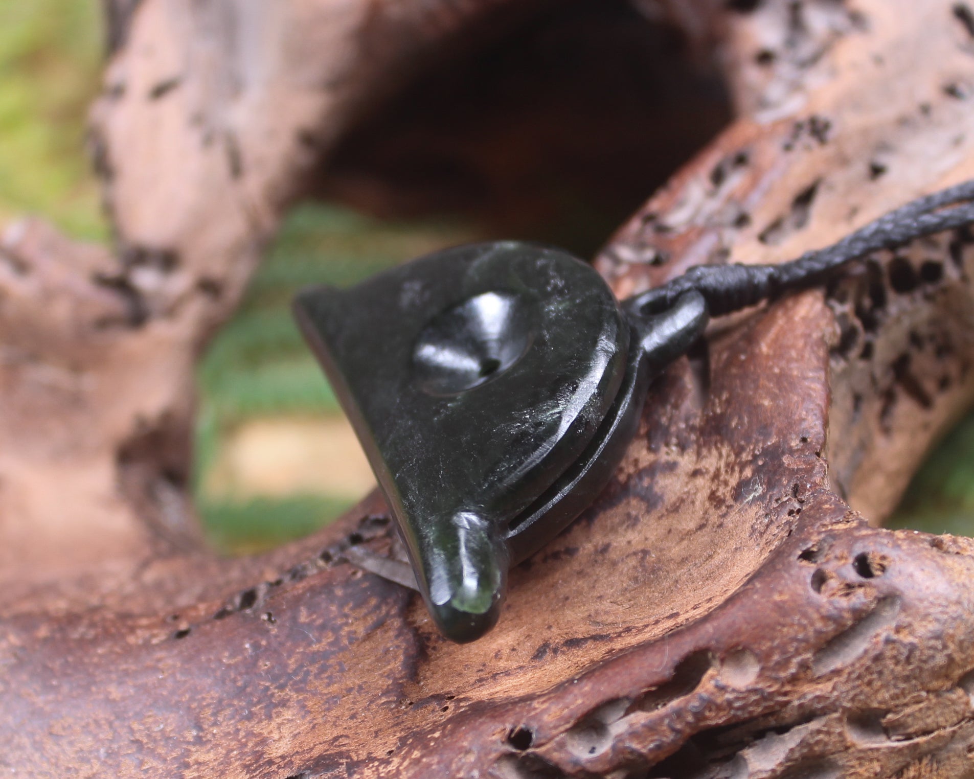 Dog Whistle carved from Kawakawa Pounamu - NZ Greenstone