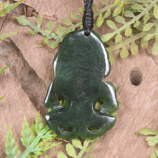 Kawakawa Pounamu Tiki