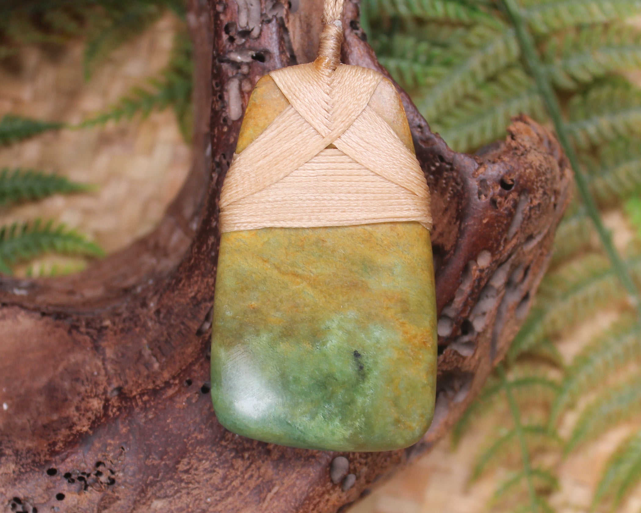 Toki or Adze Pendant carved from Flower Jade Pounamu - NZ Greenstone