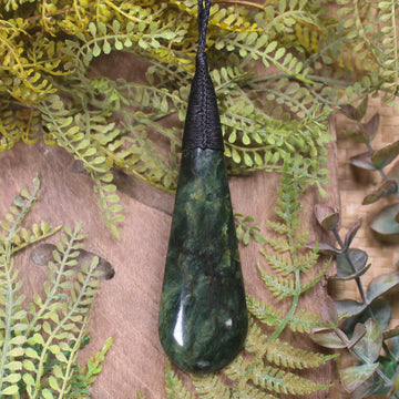 Kawakawa Pounamu Roimata Pendant - NZ Greenstone