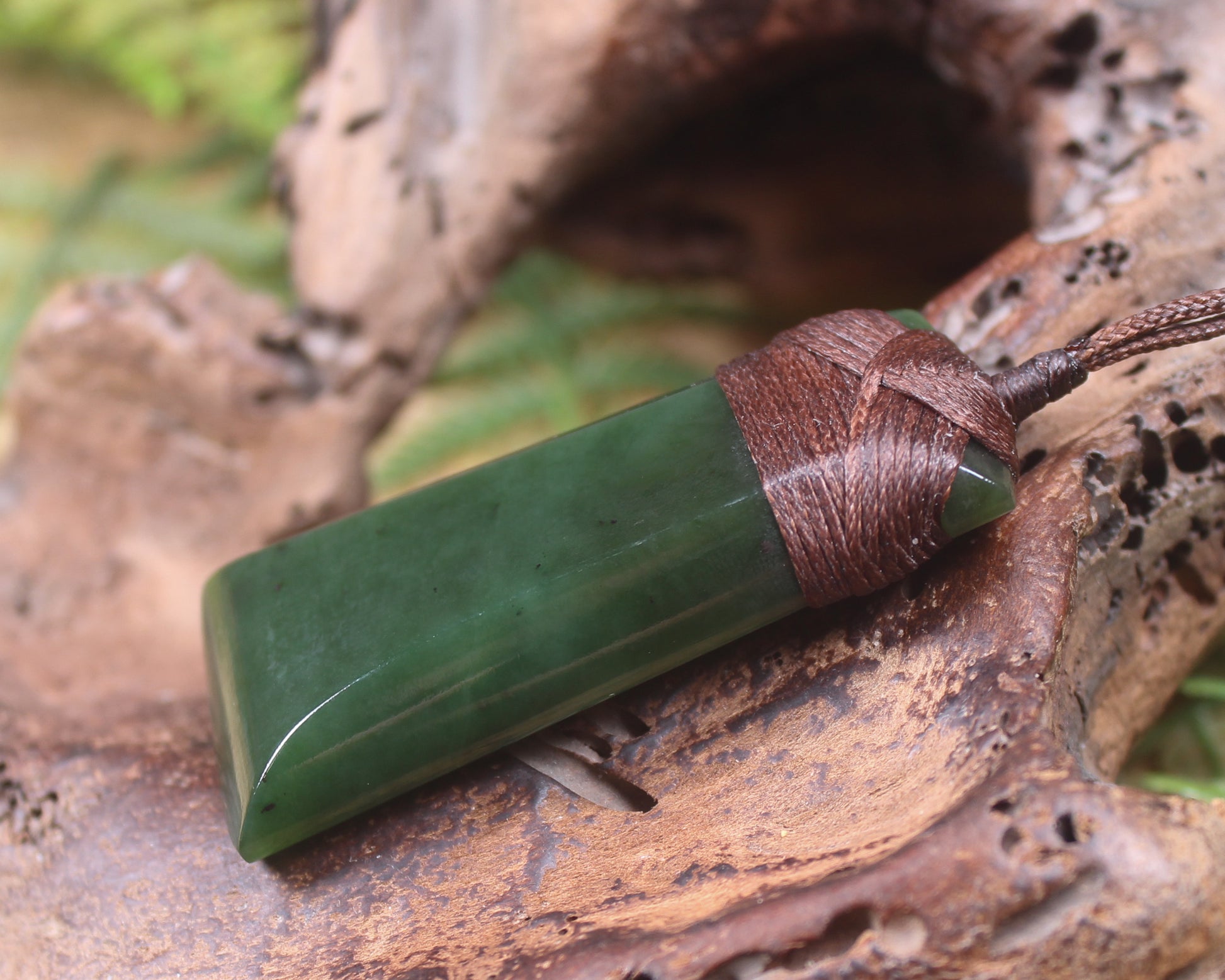 Kawakawa Pounamu Toki