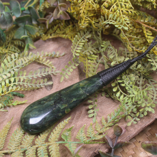 Kawakawa Pounamu Roimata Pendant - NZ Greenstone