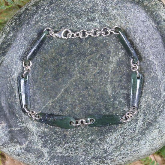 Sterling Silver set linked bracelet with Hapopo Pounamu - NZ Greenstone