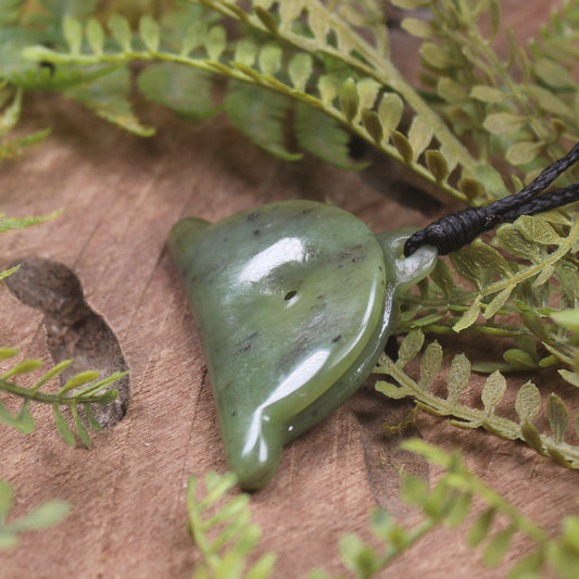 NZ Greenstone Shepards Dog Whistle Hapopo Pounamu