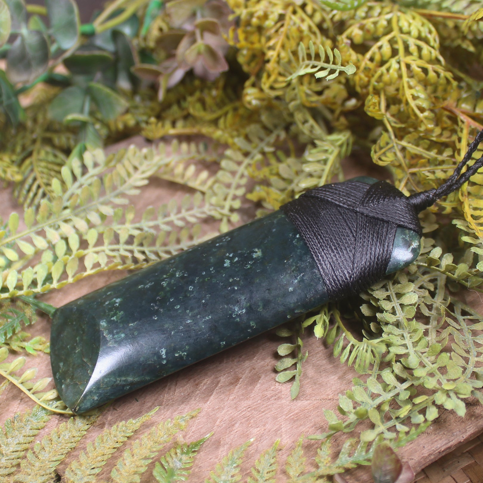 Kawakawa Pounamu Toki
