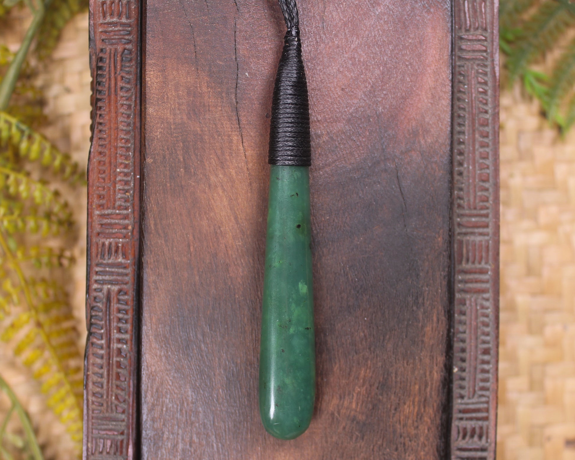 Roimata Teardrop carved from Hapopo Pounamu - NZ Greenstone